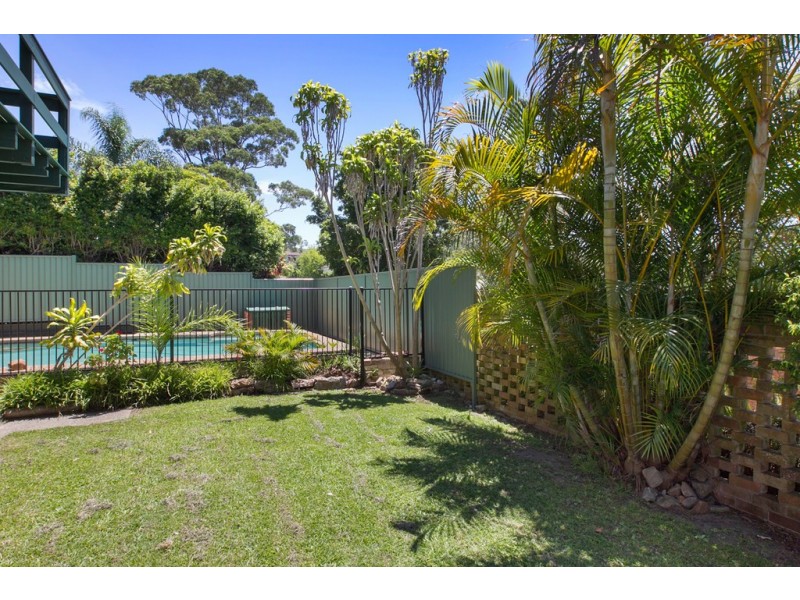 126 Parr Parade, Narraweena NSW 2099