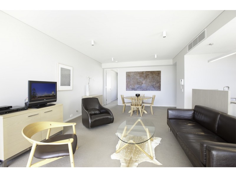 C401/8-28 THE CORSO, Manly NSW 2095