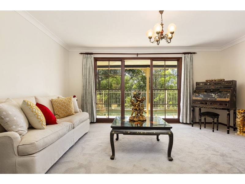 68 Stone Parade, Davidson NSW 2085