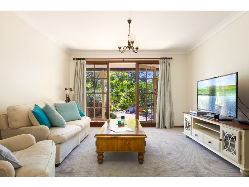 68 Stone Parade, Davidson NSW 2085