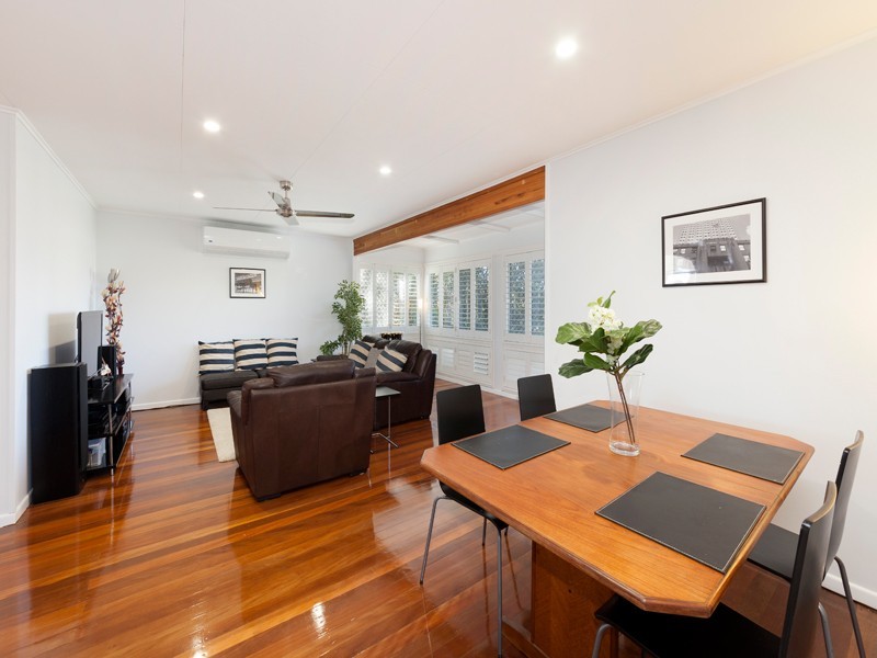 19 Greggor Street, Wynnum West QLD 4178