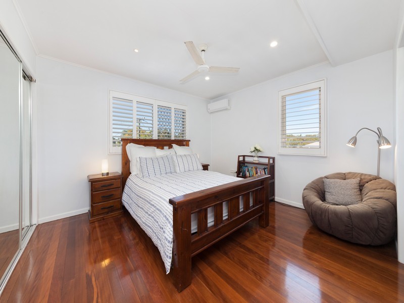 19 Greggor Street, Wynnum West QLD 4178