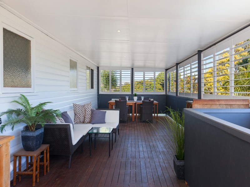 19 Greggor Street, Wynnum West QLD 4178