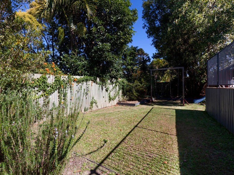 19 Greggor Street, Wynnum West QLD 4178