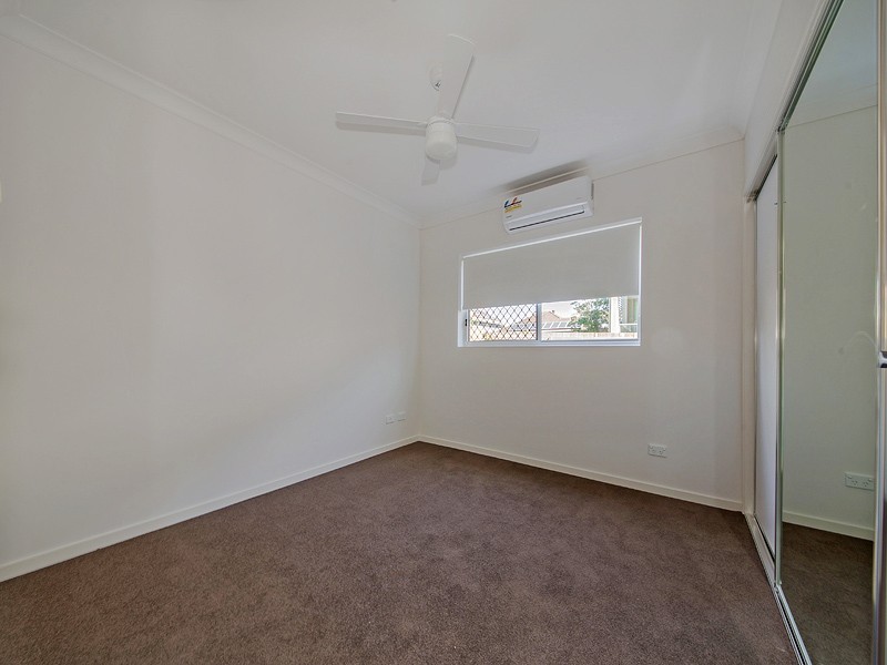 1/56 Dickenson Street, Carina QLD 4152