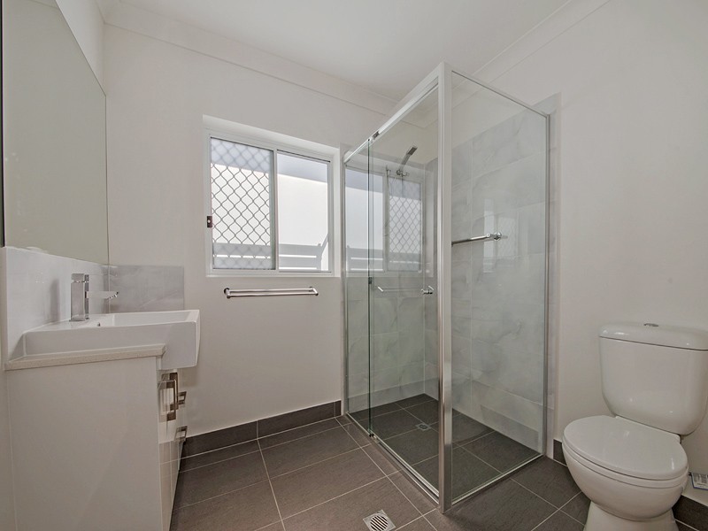 3/56 Dickenson Street, Carina QLD 4152