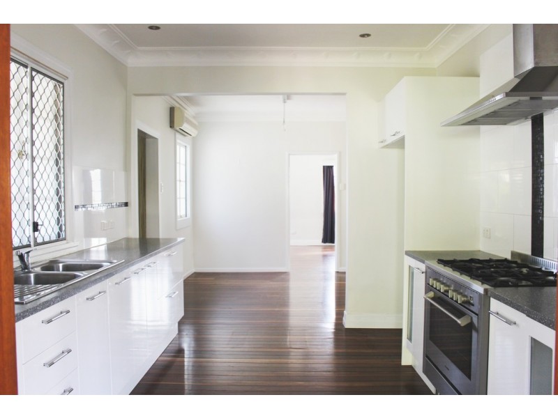 41 Bernecker Street, Carina QLD 4152