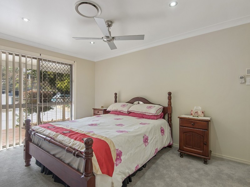 265 Winstanley Street, Carindale QLD 4152