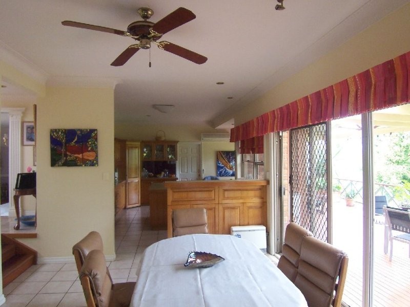 78 Stanmere Street, Carindale QLD 4152