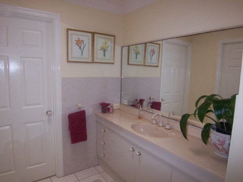 78 Stanmere Street, Carindale QLD 4152