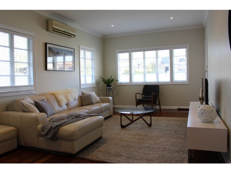 11 Booligal Street, Carina QLD 4152