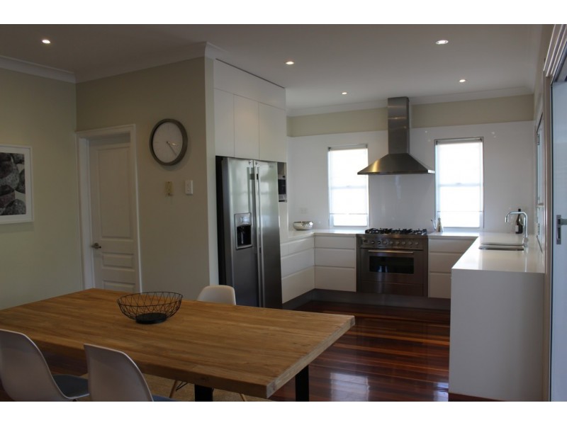 11 Booligal Street, Carina QLD 4152