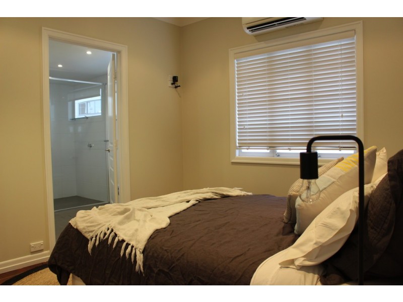 11 Booligal Street, Carina QLD 4152