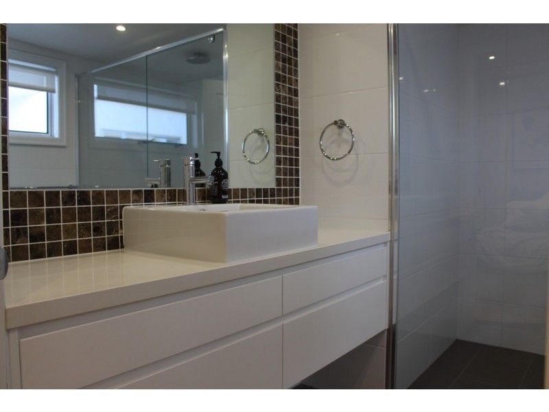 11 Booligal Street, Carina QLD 4152