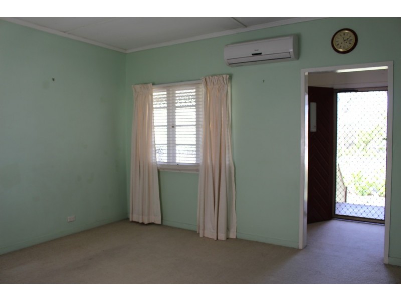 30 Florence street, Carina QLD 4152