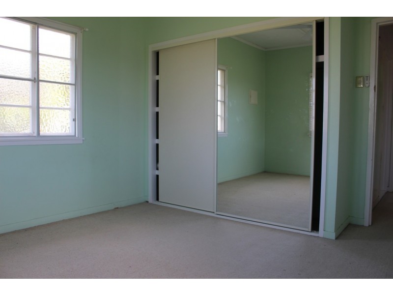 30 Florence street, Carina QLD 4152