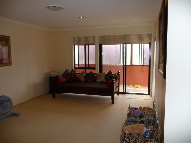 220A Scrub Road, Carindale QLD 4152