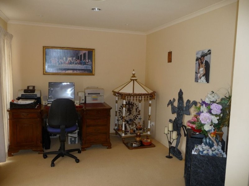 220A Scrub Road, Carindale QLD 4152