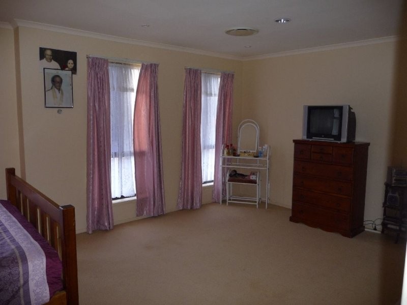 220A Scrub Road, Carindale QLD 4152