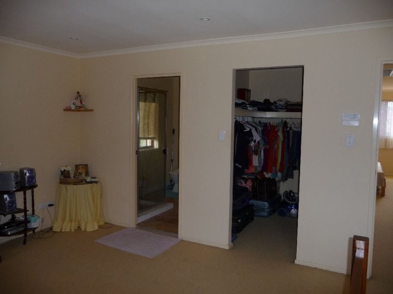 220A Scrub Road, Carindale QLD 4152