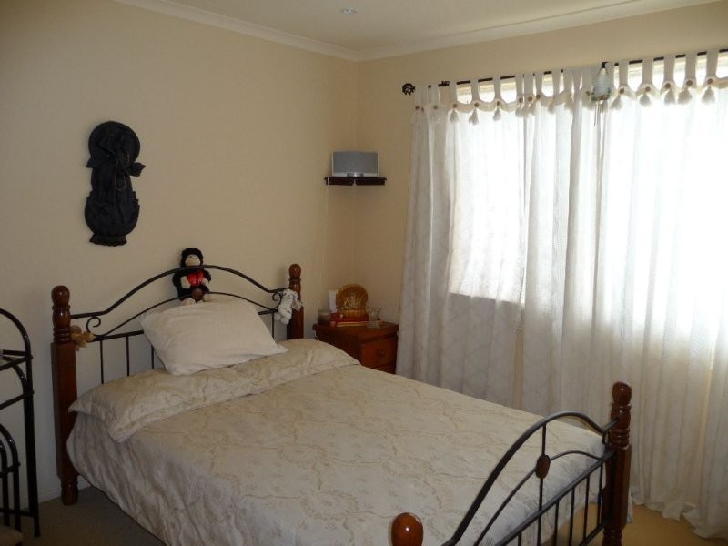 220A Scrub Road, Carindale QLD 4152