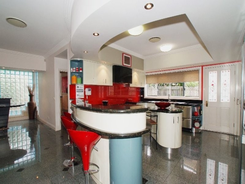 5 Tappin Court, Carindale QLD 4152