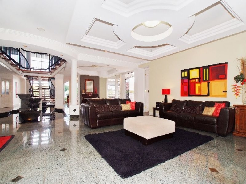 5 Tappin Court, Carindale QLD 4152