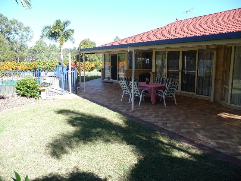 21 Piccadilly Place, Carindale QLD 4152