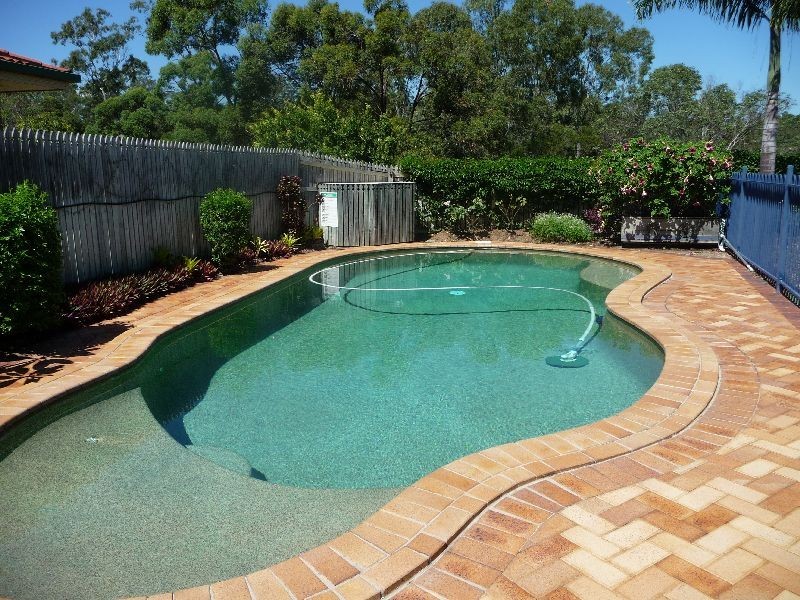 21 Piccadilly Place, Carindale QLD 4152