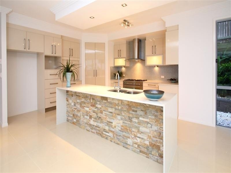 11 John Street, Manly West QLD 4179
