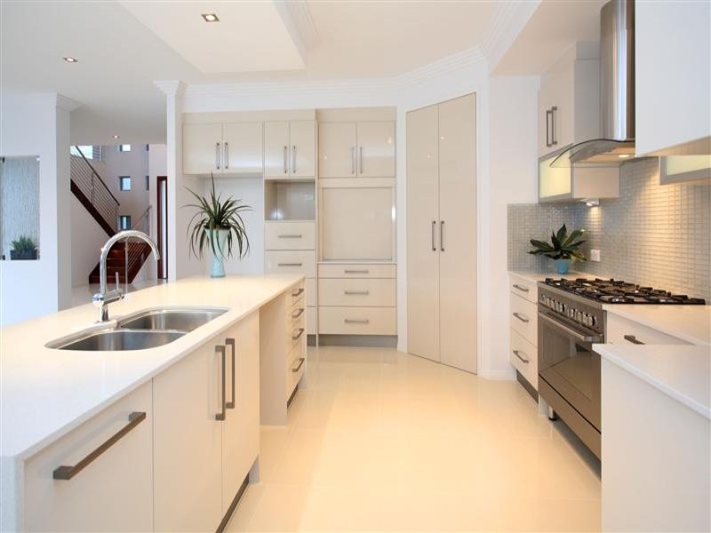 11 John Street, Manly West QLD 4179