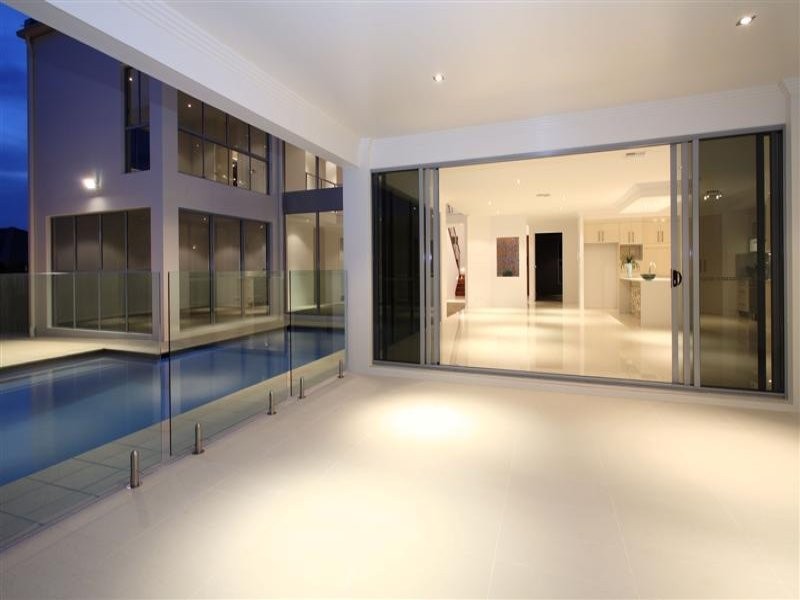 11 John Street, Manly West QLD 4179