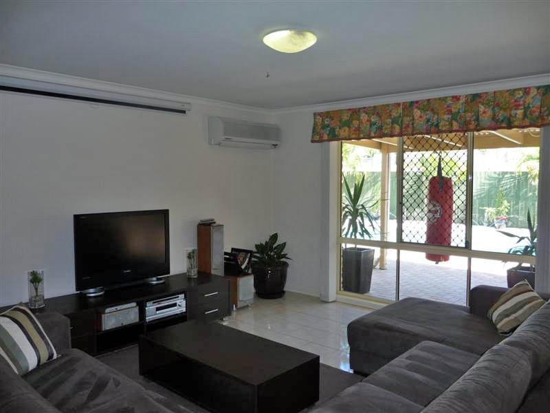 23 Aspen Street, Carindale QLD 4152