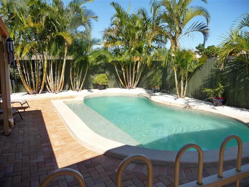 23 Aspen Street, Carindale QLD 4152