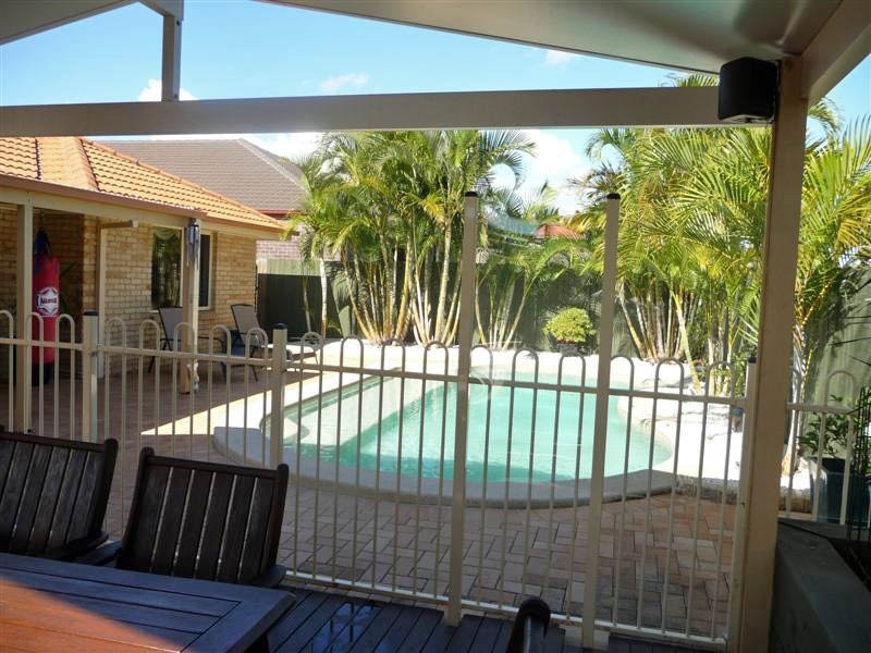 23 Aspen Street, Carindale QLD 4152