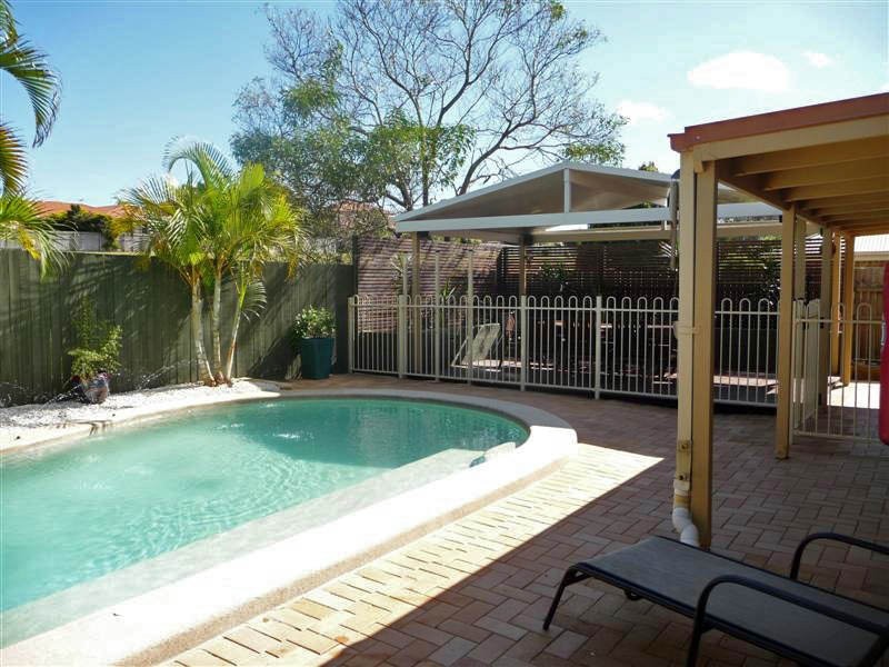 23 Aspen Street, Carindale QLD 4152