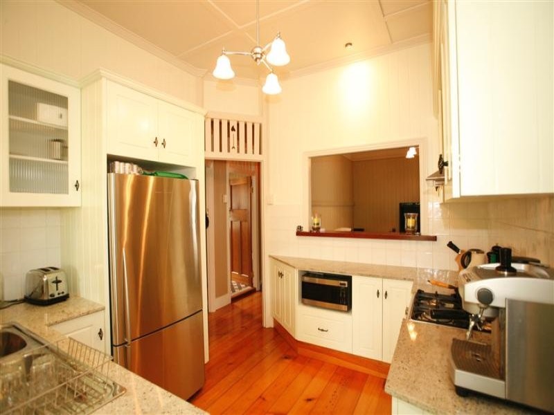 29 Primmer Street, Coorparoo QLD 4151