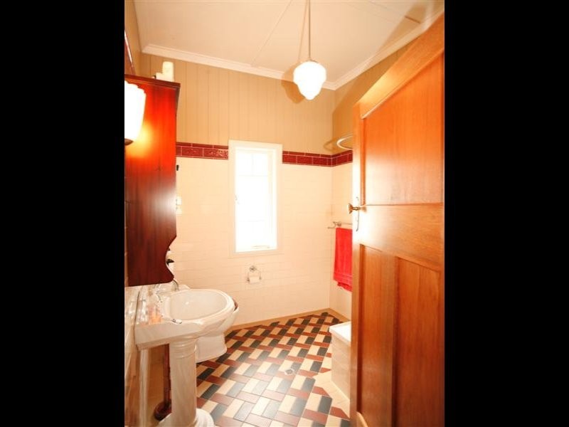 29 Primmer Street, Coorparoo QLD 4151