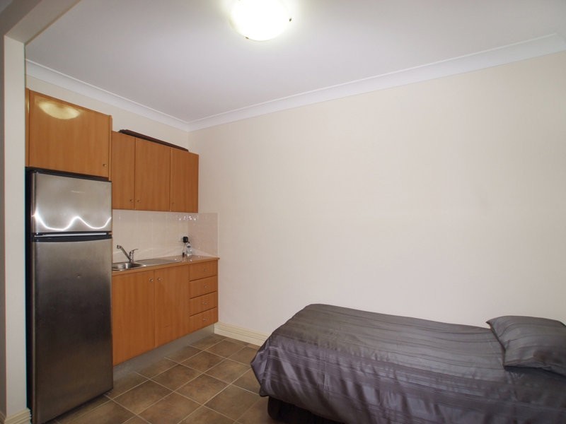 20 Ashbourne Close, Carindale QLD 4152