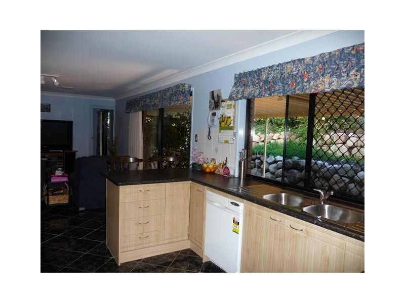 10  Van Dyck Rise, Mackenzie QLD 4156