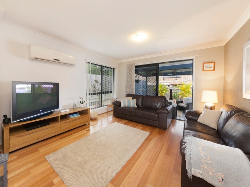 10/49 Gannon Avenue, Manly QLD 4179