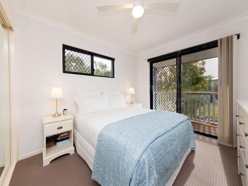 10/49 Gannon Avenue, Manly QLD 4179