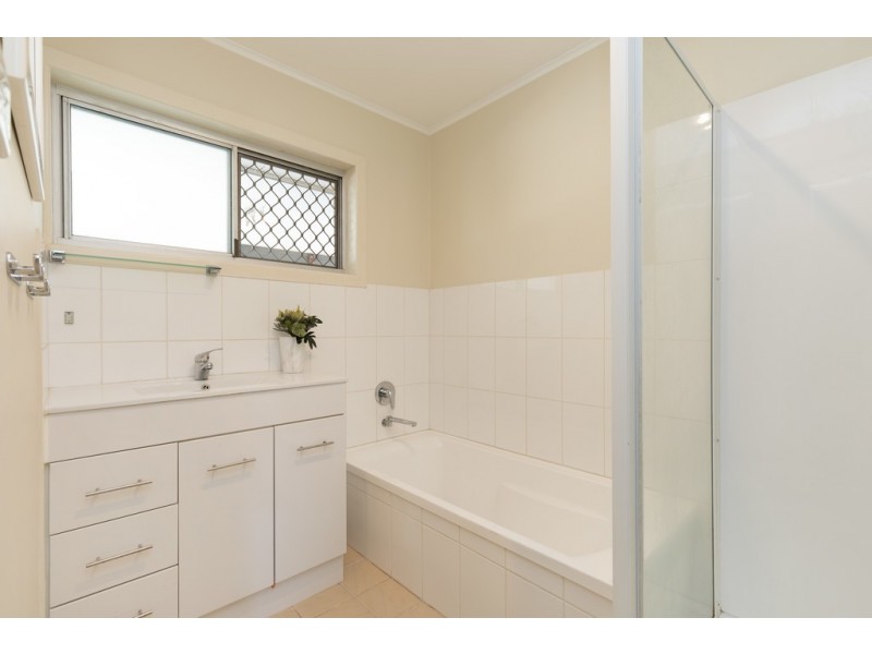 10 Glasford Street, Wishart QLD 4122