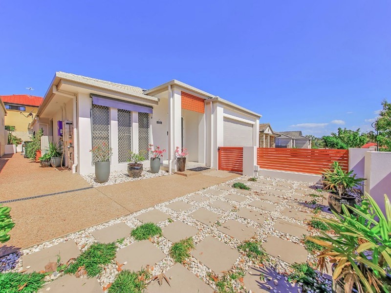 61 Williams Street, Wakerley QLD 4154