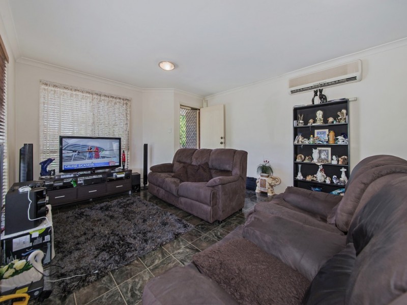 16 Woodley Avenue, Loganholme QLD 4129