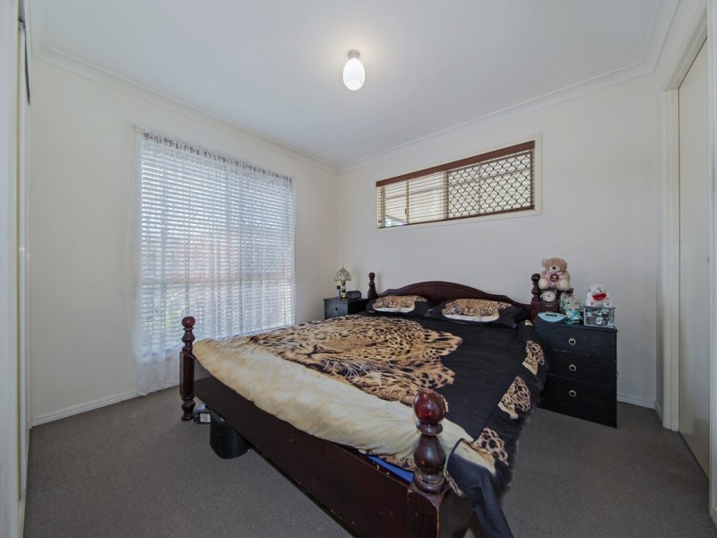 16 Woodley Avenue, Loganholme QLD 4129