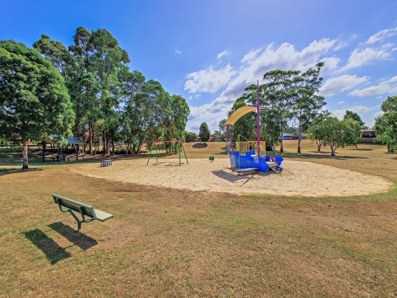 16 Woodley Avenue, Loganholme QLD 4129