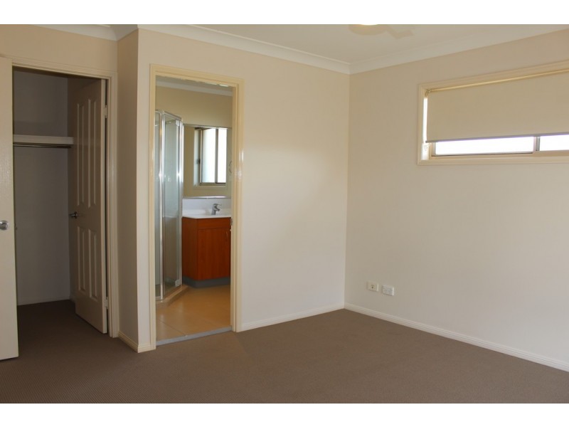 49/50 Johnston Street, Carina QLD 4152