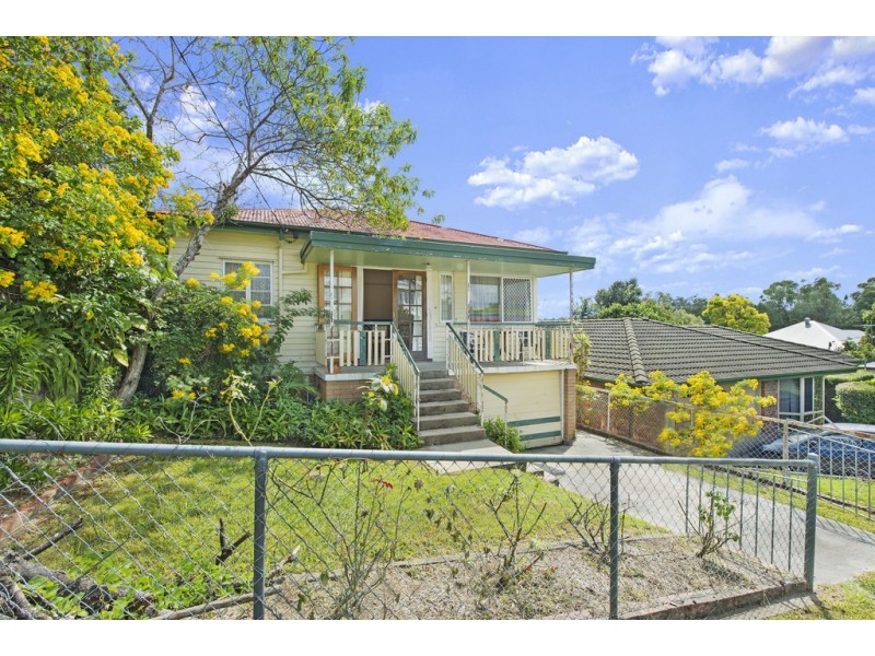 11 GOWER STREET, Holland Park West QLD 4121