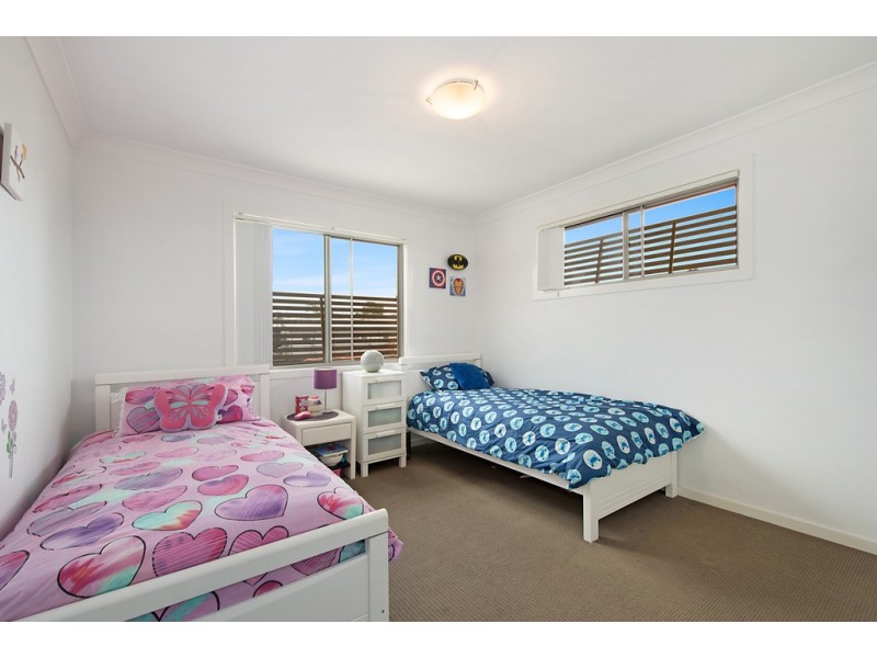 3/3 WATTLE AVENUE, Carina QLD 4152